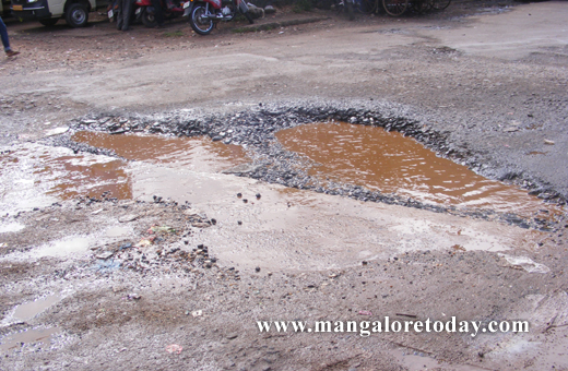 Bad condition of Mangalore Roads